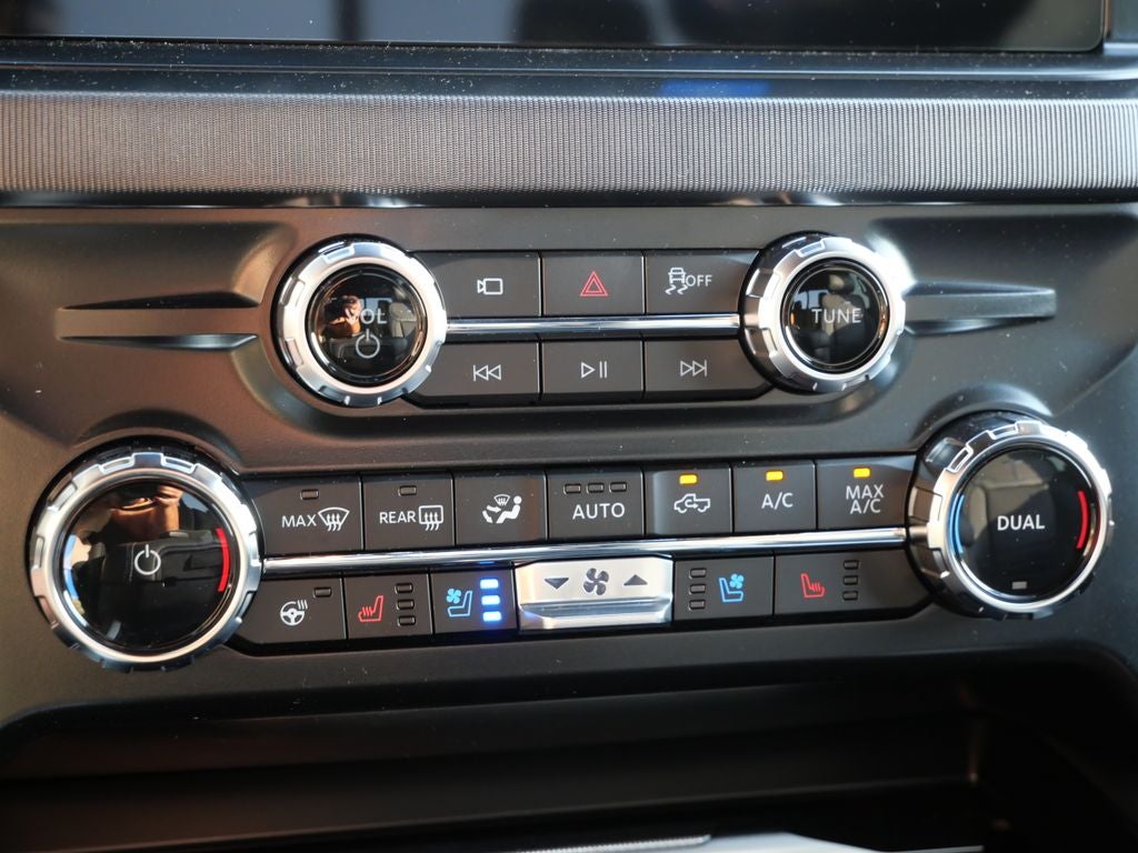 2026 Ford F-450SD Platinum DRW