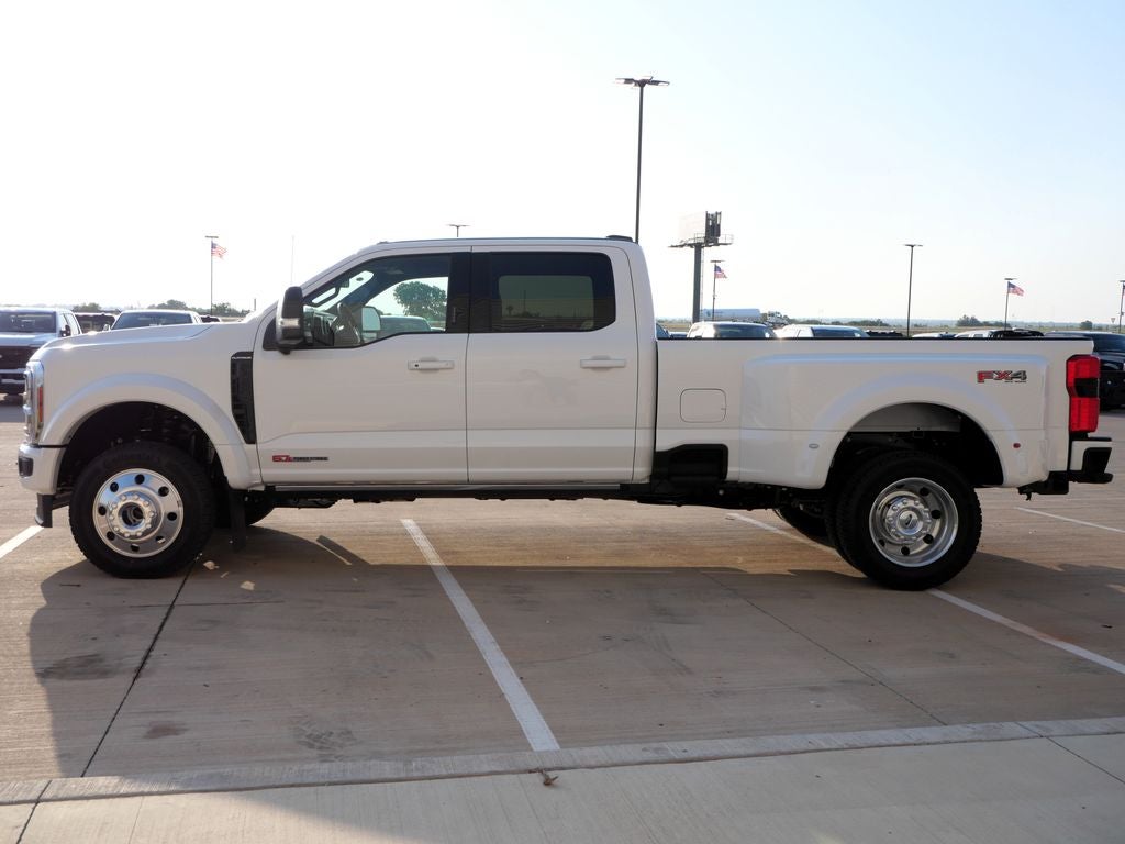 2026 Ford F-450SD DRW