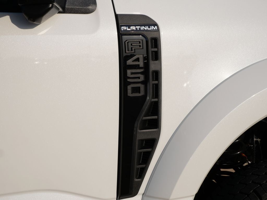 2026 Ford F-450SD DRW