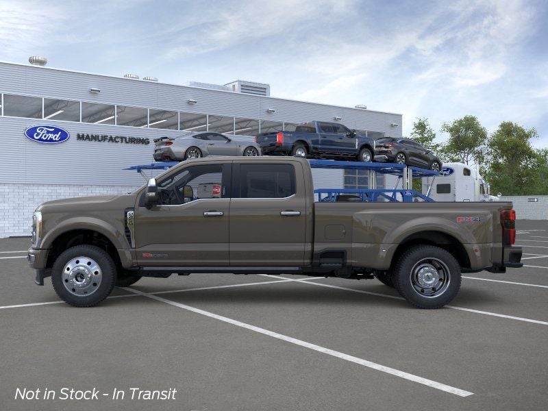 2026 Ford F-450SD Platinum DRW