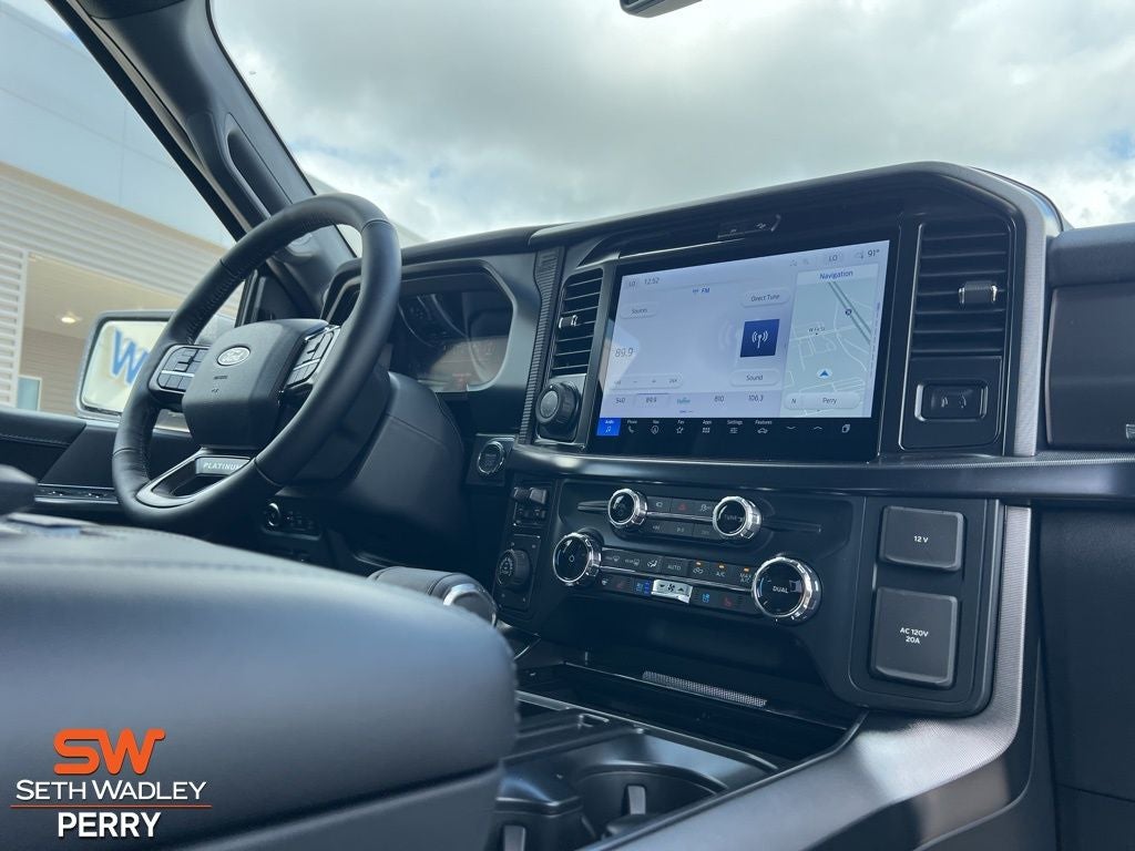 2025 Ford F-150 Platinum