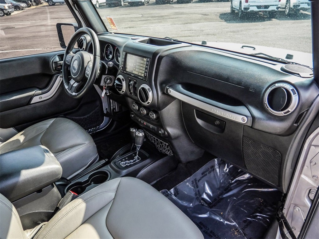 2016 Jeep Wrangler Unlimited Sahara