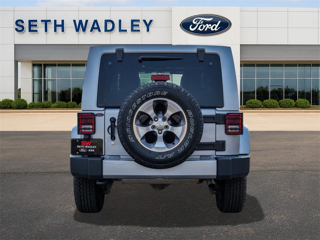 2016 Jeep Wrangler Unlimited Sahara