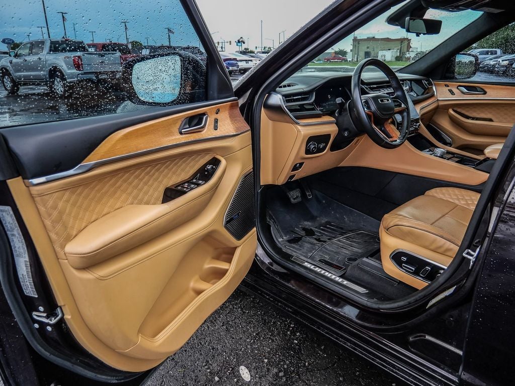 2022 Jeep Grand Cherokee L Summit