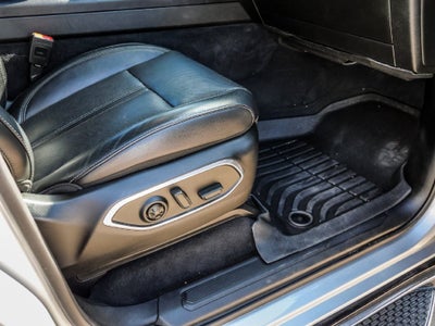 2023 Jeep Wagoneer Base