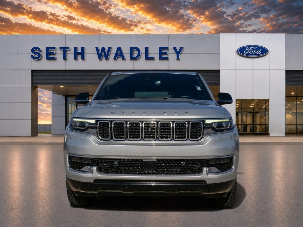 2023 Jeep Wagoneer Base