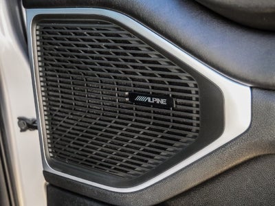 2023 Jeep Wagoneer Base