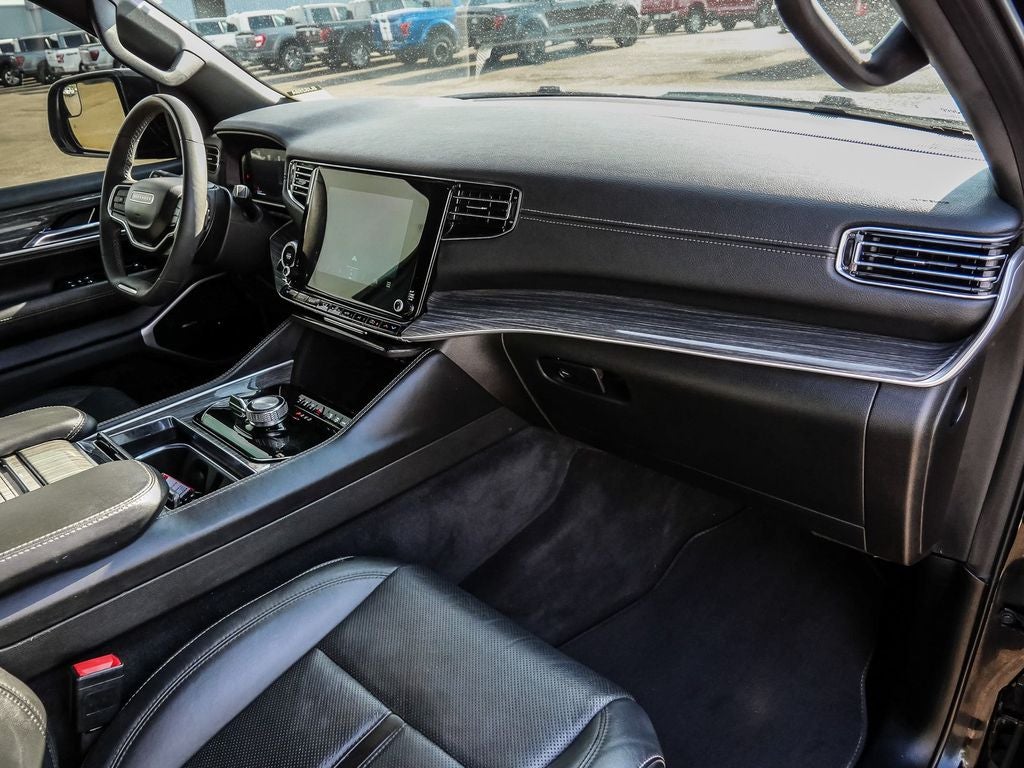 2022 Jeep Wagoneer Series II