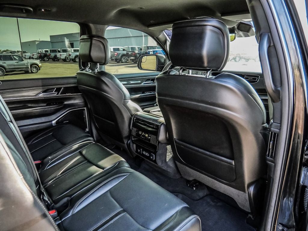 2022 Jeep Wagoneer Series II