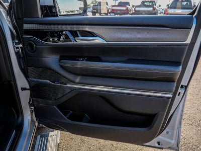2022 Jeep Grand Wagoneer Series II