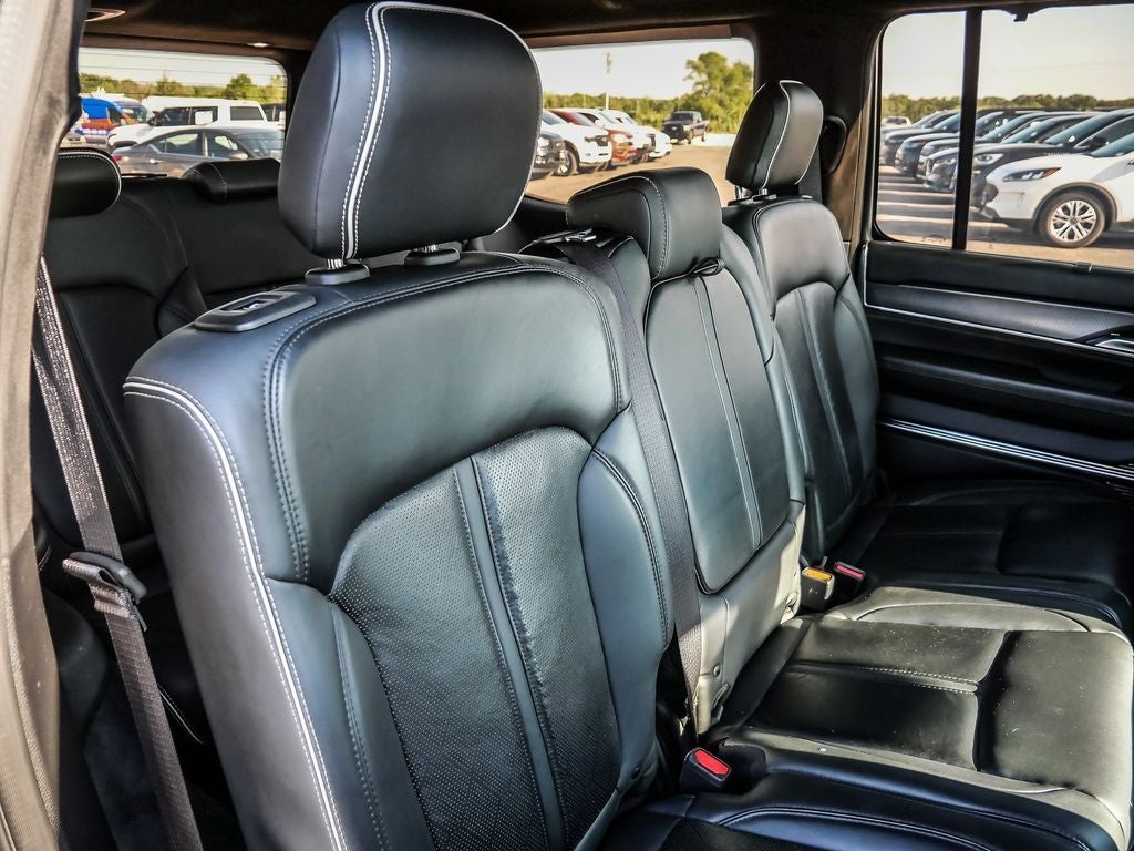2022 Jeep Grand Wagoneer Series II