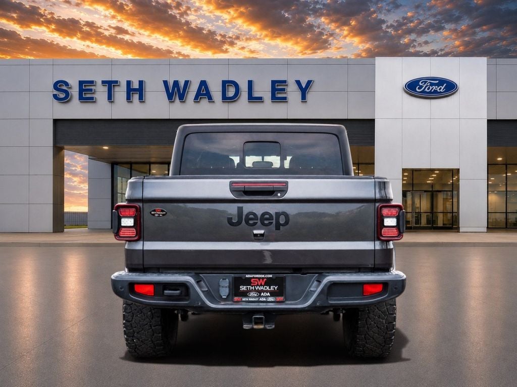 2022 Jeep Gladiator Sport