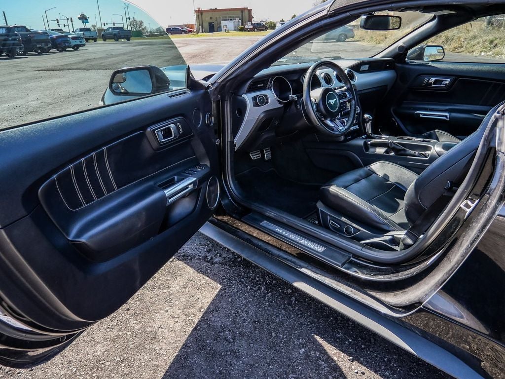 2017 Ford Mustang EcoBoost Premium