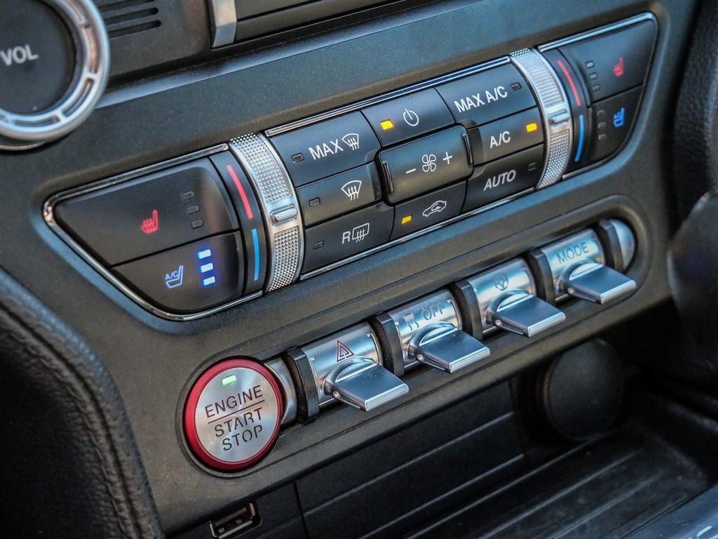 2022 Ford Mustang EcoBoost Premium