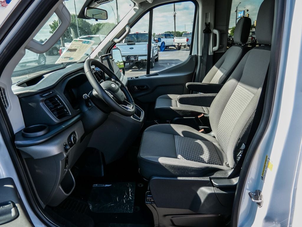 2026 Ford Transit-350 XLT 15 Passenger