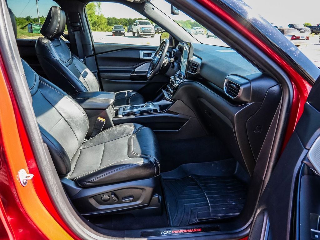 2022 Ford Explorer ST