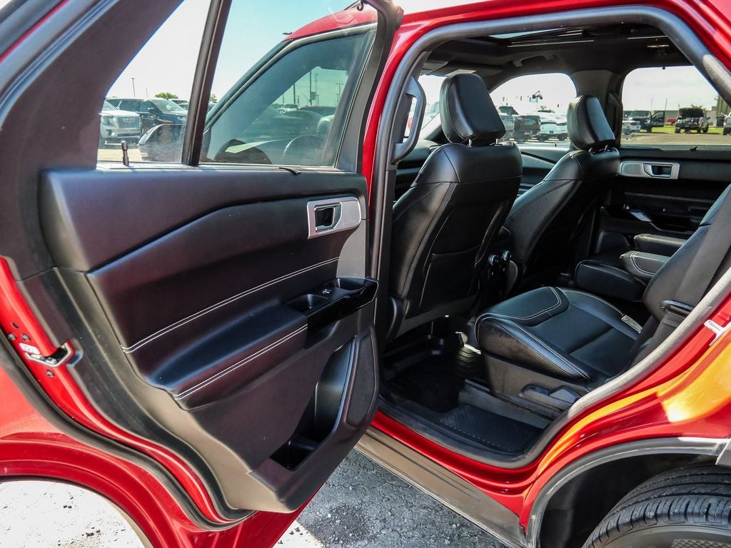 2022 Ford Explorer ST