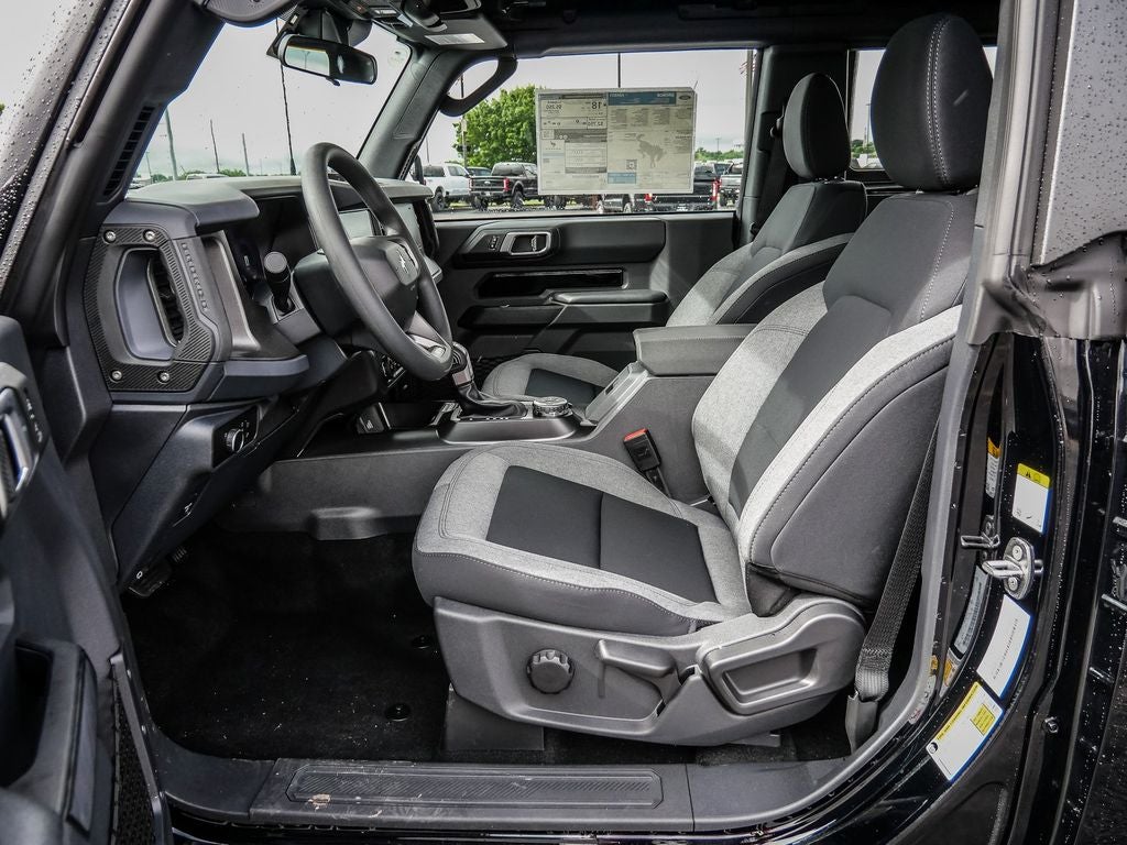 2026 Ford Bronco Base