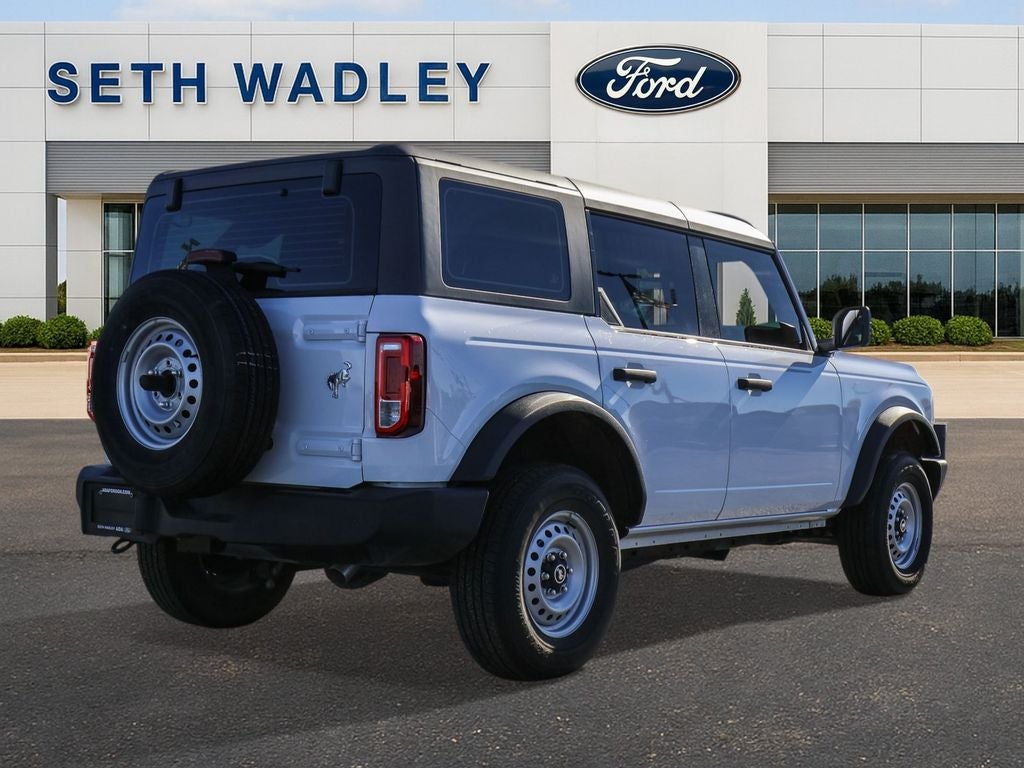 2025 Ford Bronco Base