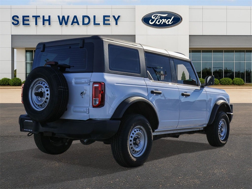 2025 Ford Bronco Base