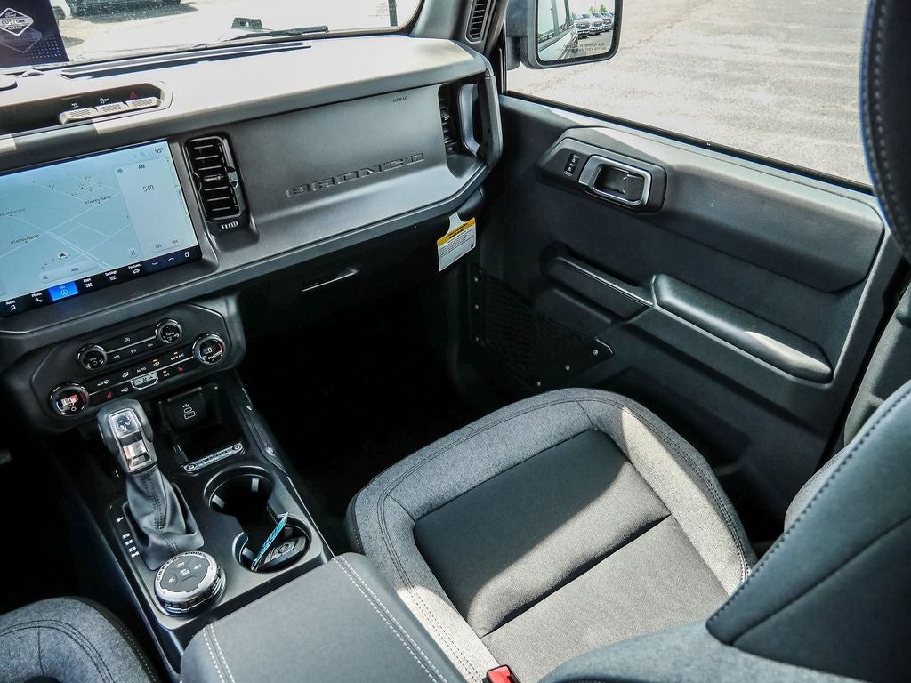 2026 Ford Bronco Big Bend Matte Black Package