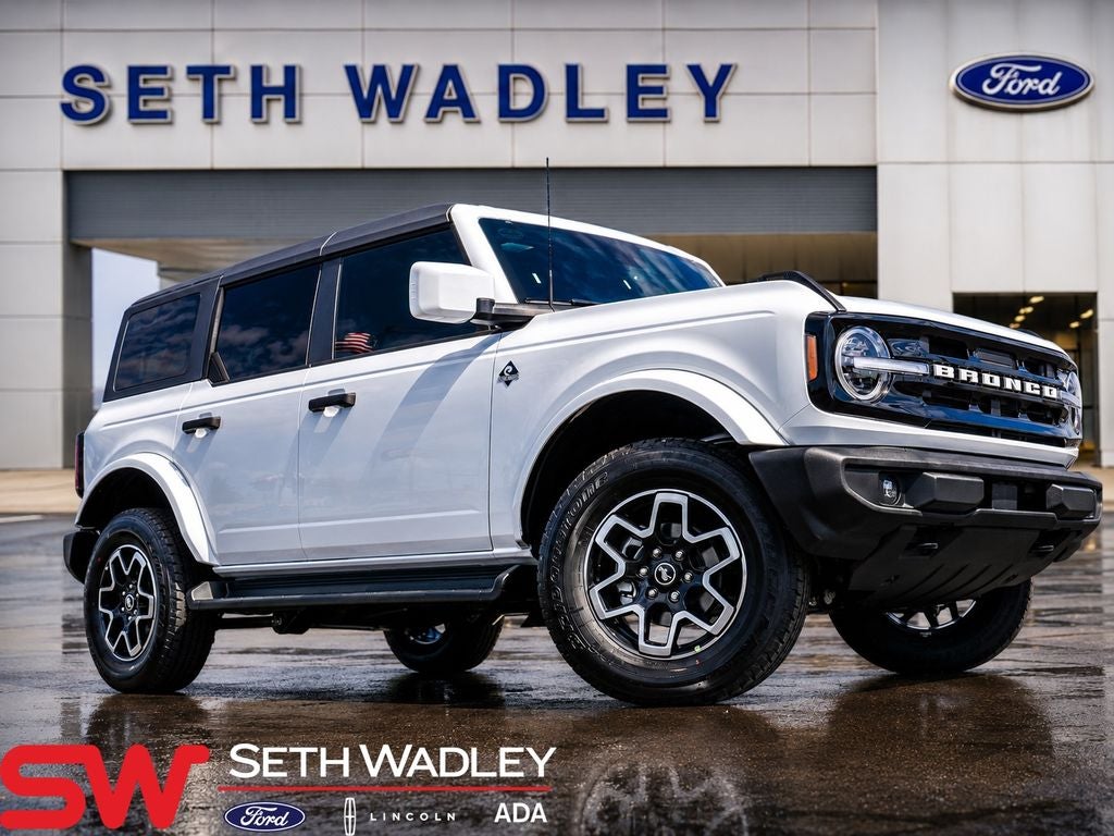 2026 Ford Bronco Outer Banks
