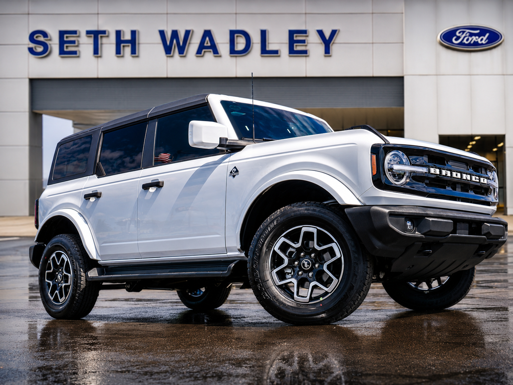 2026 Ford Bronco Outer Banks