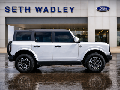 2026 Ford Bronco Outer Banks