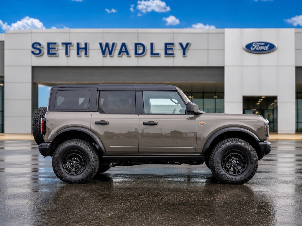 2026 Ford Bronco Badlands