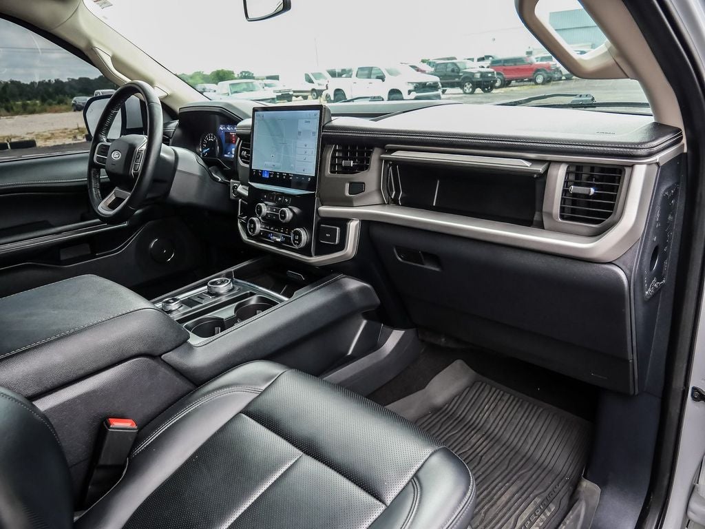 2024 Ford Expedition Max XLT