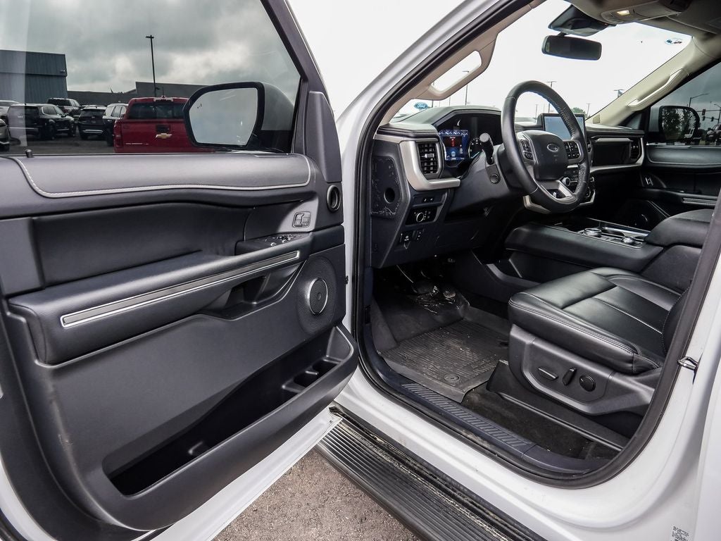 2024 Ford Expedition Max XLT