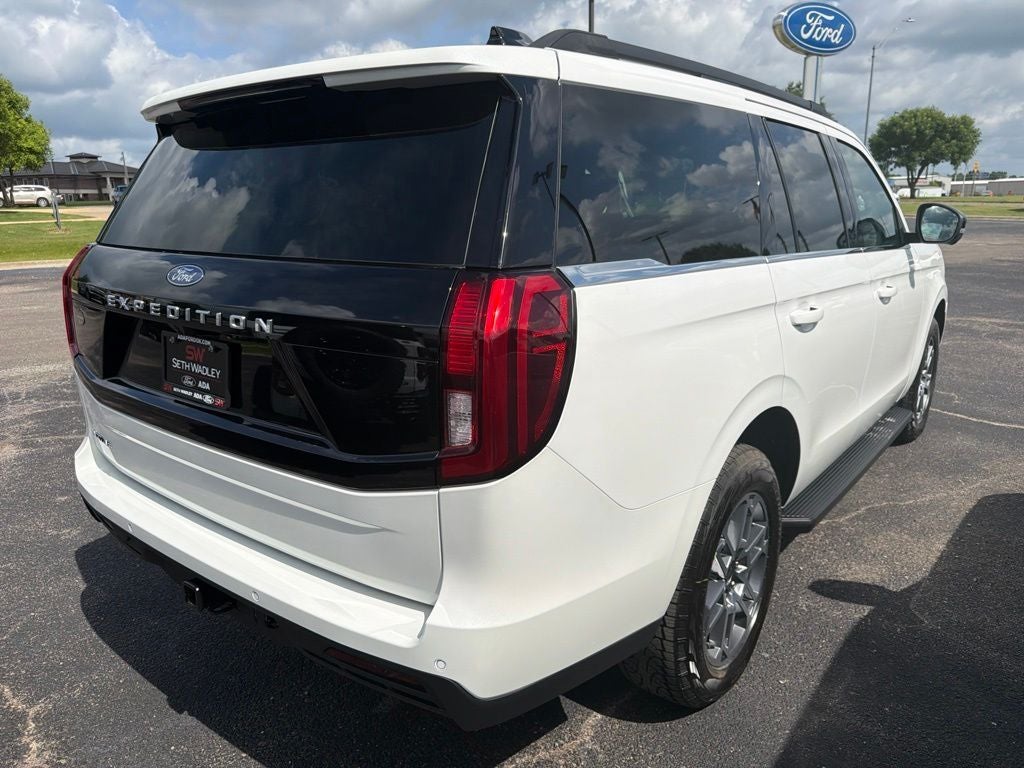 2026 Ford Expedition Active