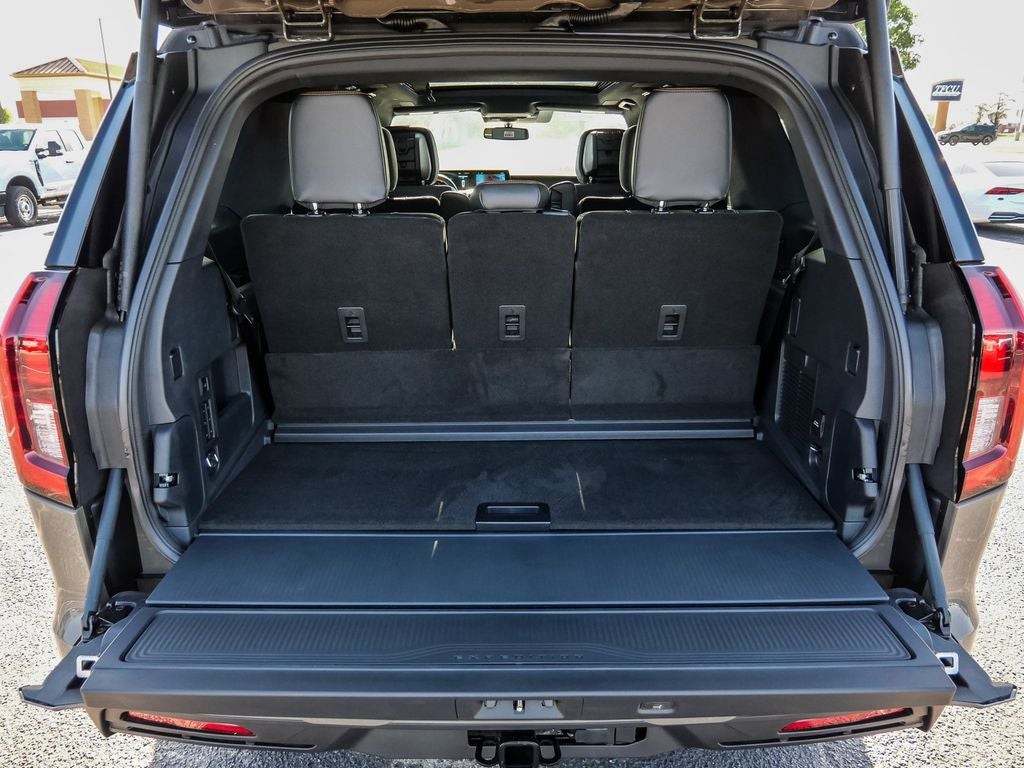 2027 Ford Expedition Tremor