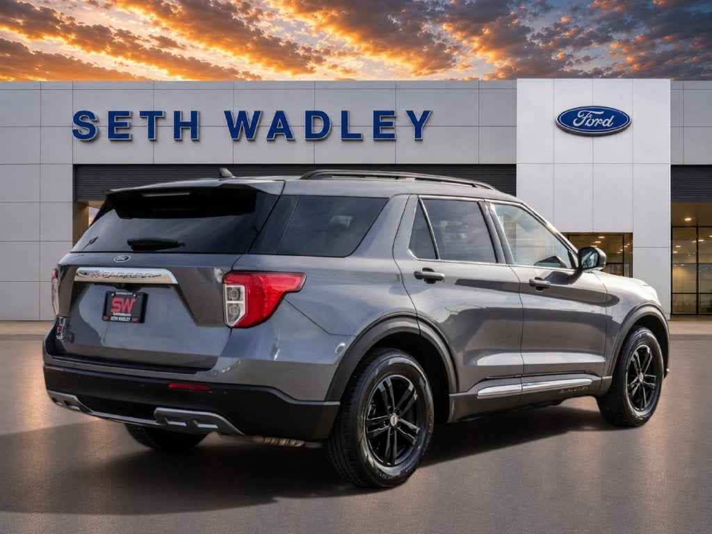 2024 Ford Explorer XLT