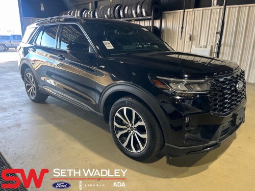 2025 Ford Explorer ST-Line Premium Package