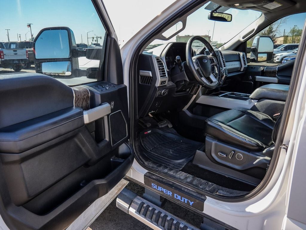 2017 Ford F-250SD Lariat FX4