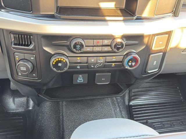 2025 Ford F-250SD XL