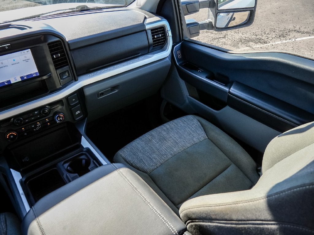 2025 Ford F-250SD XLT FX4