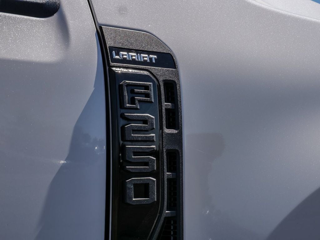 2024 Ford F-250SD Lariat