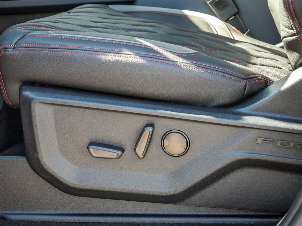 2026 Ford F-250SD Lariat BLACK WIDOW