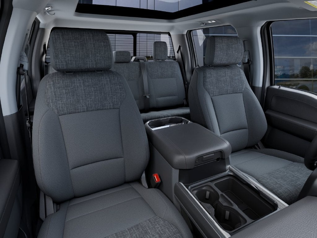 2027 Ford F-250SD XLT