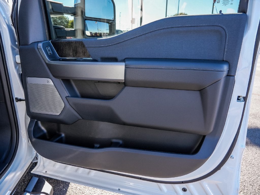 2027 Ford F-250SD Lariat