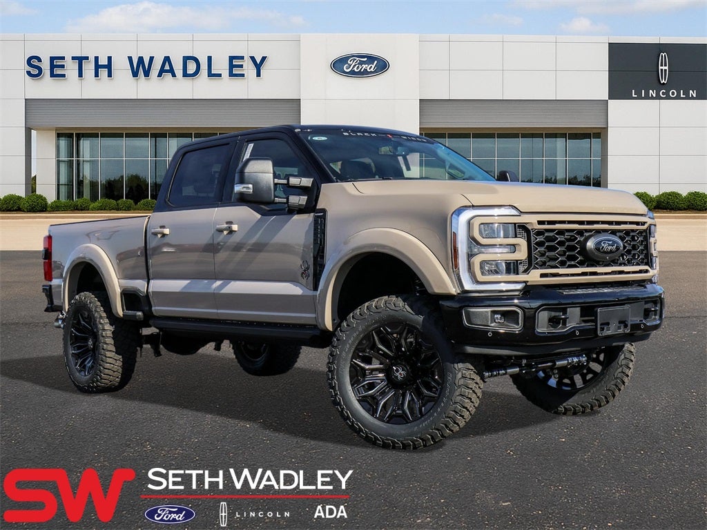2026 Ford F-250SD Lariat Black Widow