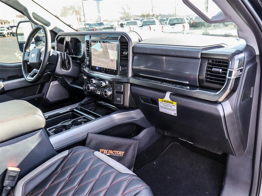 2026 Ford F-250SD Lariat Black Widow