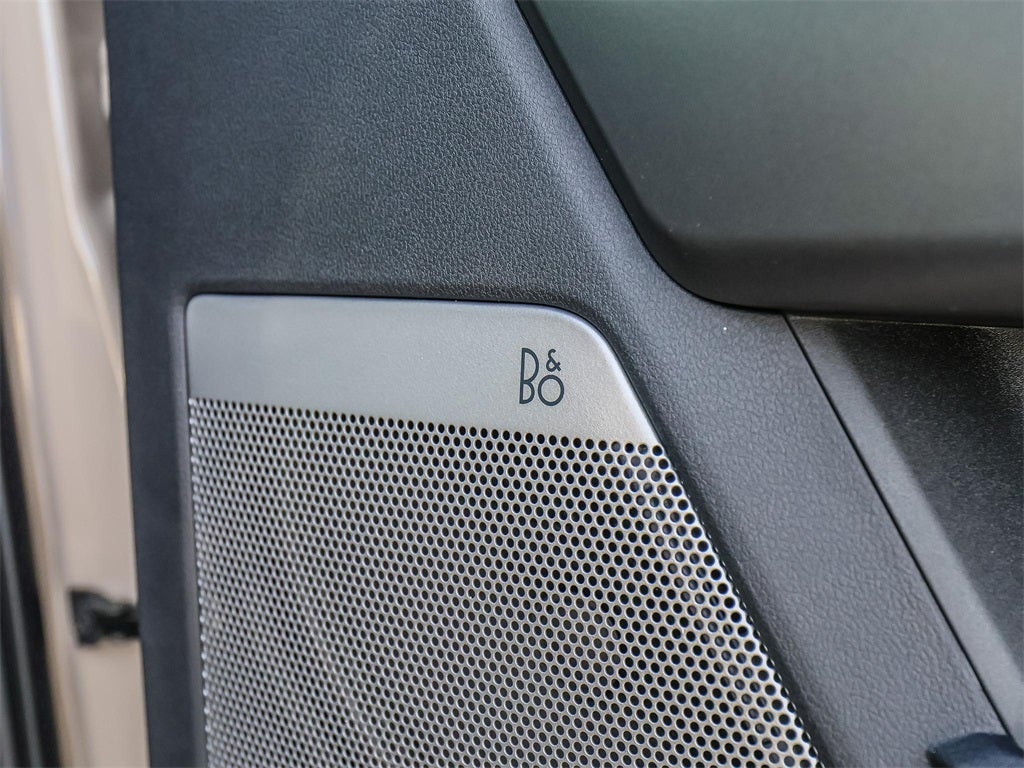 2026 Ford F-250SD Lariat Black Widow