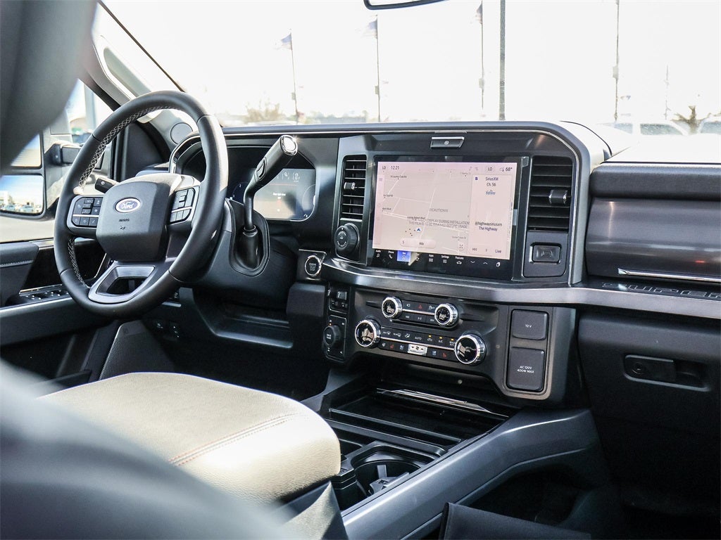 2026 Ford F-250SD Lariat Black Widow