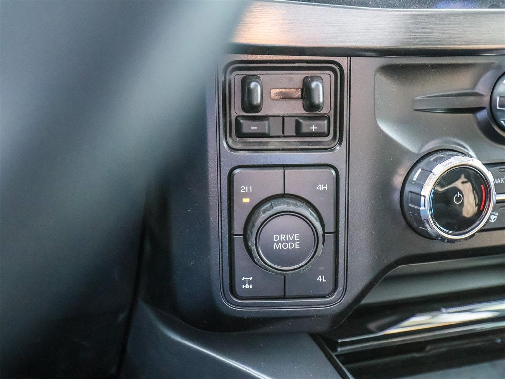 2026 Ford F-250SD Lariat Black Widow