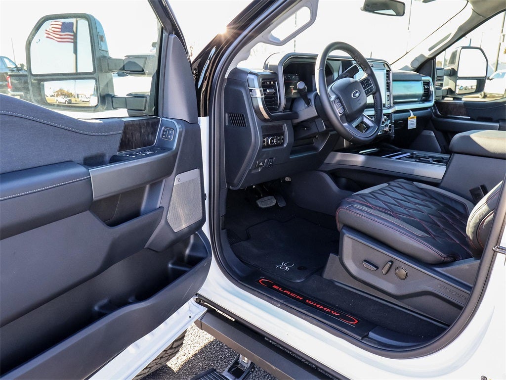 2026 Ford F-250SD Lariat BLACK WIDOW