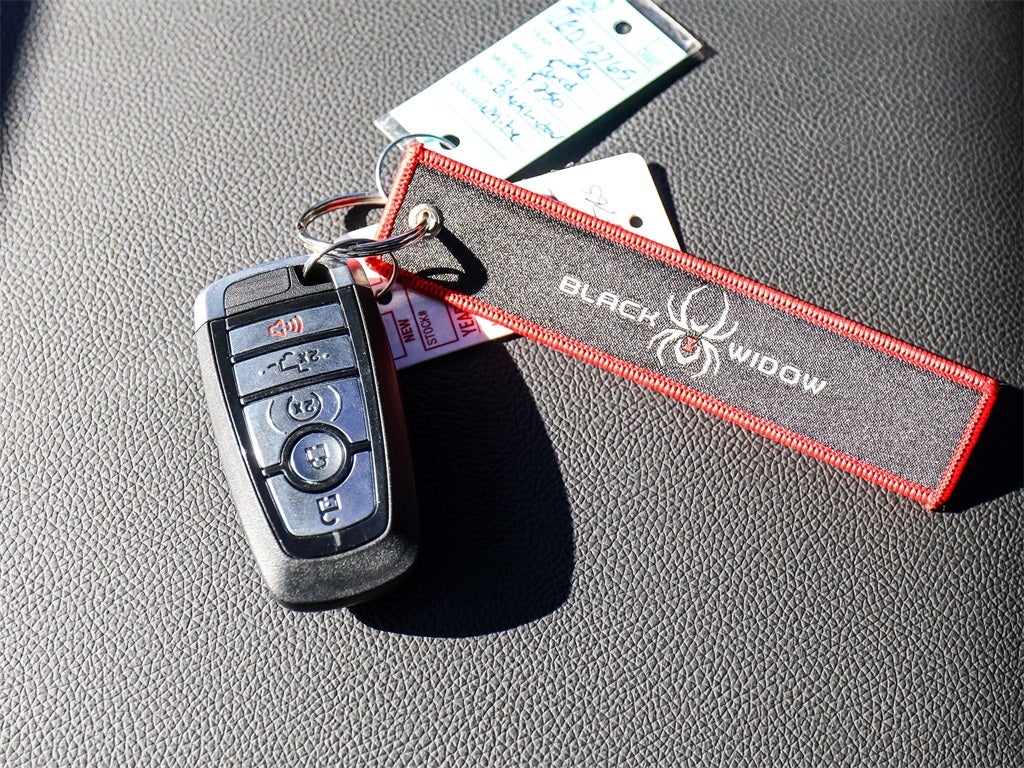 2026 Ford F-250SD Lariat BLACK WIDOW