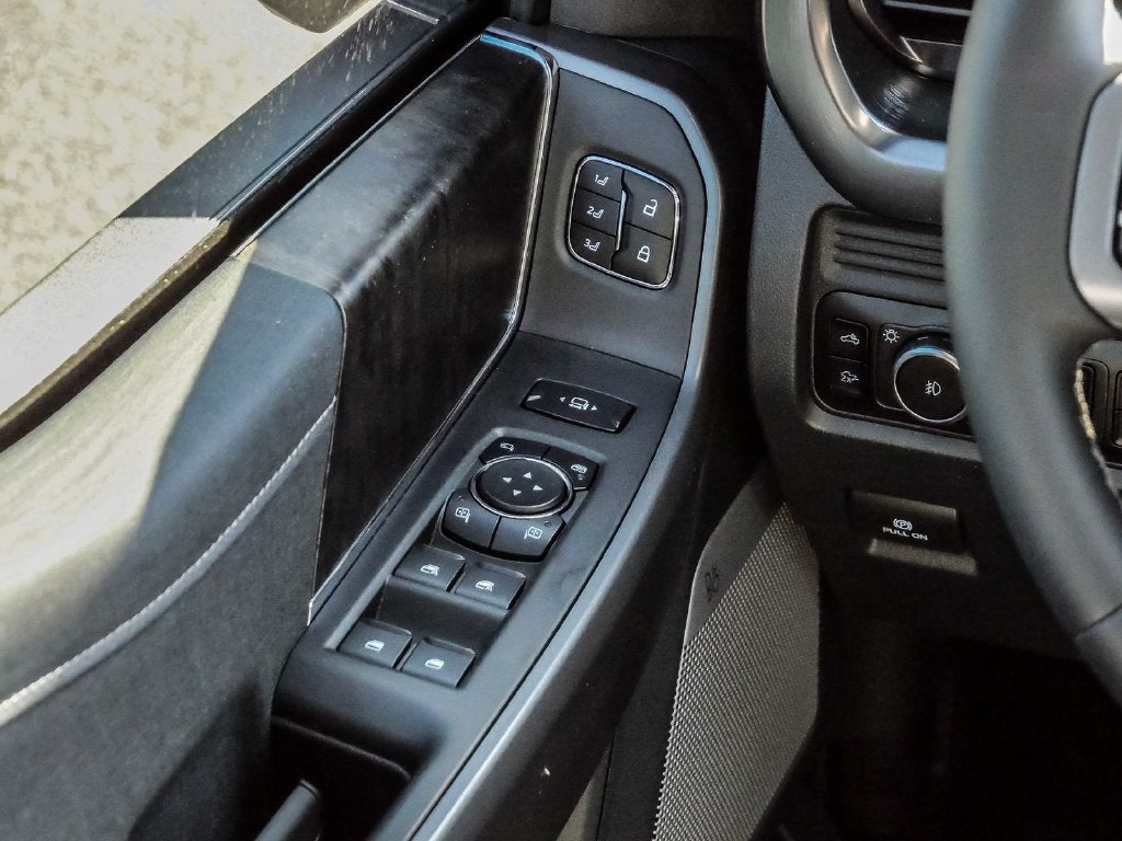 2027 Ford F-250SD Lariat